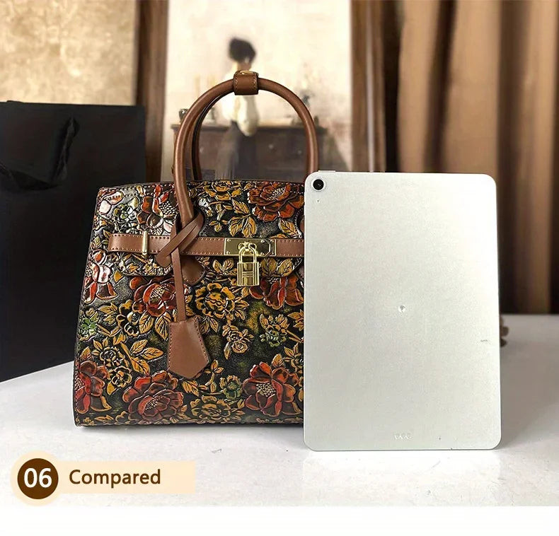 New high-end women's bag.